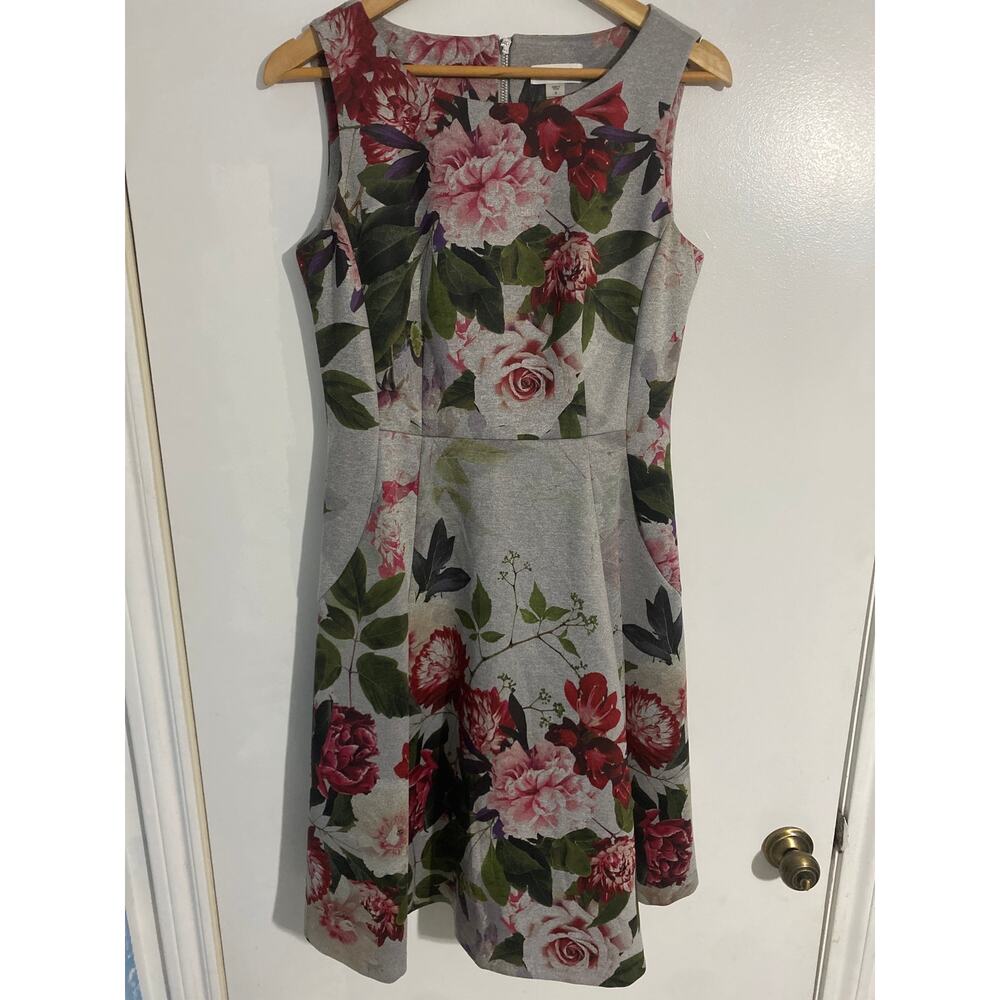 Calvin Klein fit and flare dress women’s size 8 gray floral scuba romantic event - Picture 2 of 5